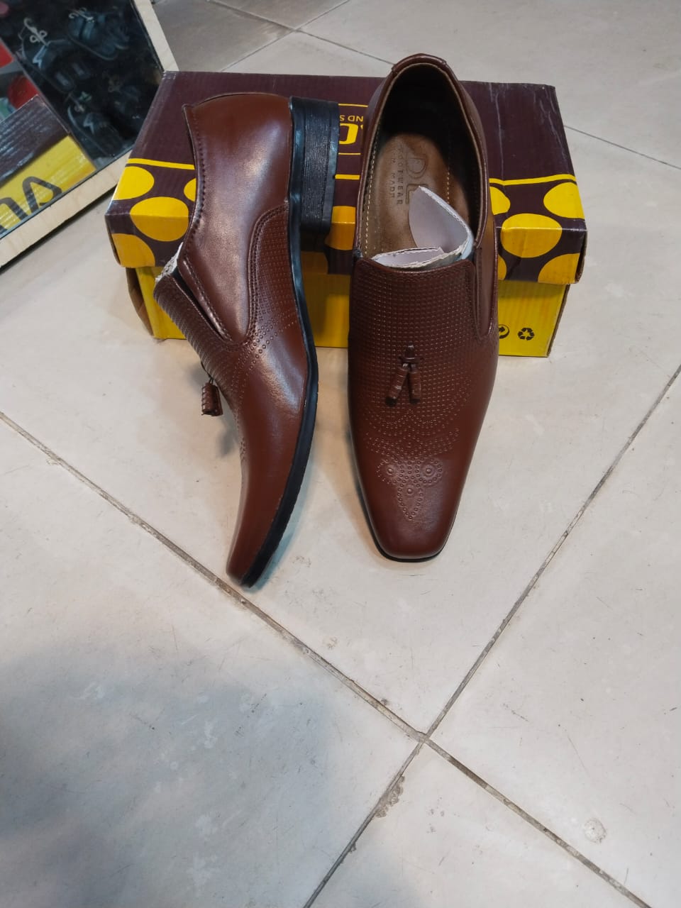 Men`s Vintage Dress Shoes